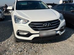 Photo of the vehicle Hyundai Santa Fe