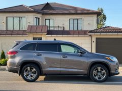 Фото авто Toyota Highlander