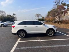 Сүрөт унаа Kia Sorento