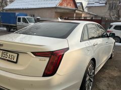 Photo of the vehicle Cadillac CT6