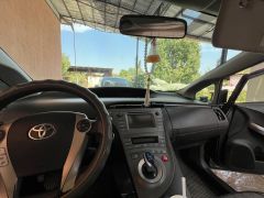 Сүрөт унаа Toyota Prius v (+)