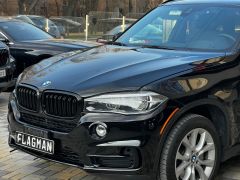 Photo of the vehicle BMW X5