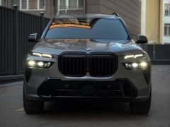 Фото авто BMW X7