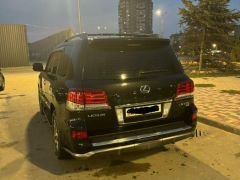 Photo of the vehicle Lexus LX