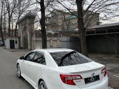 Сүрөт унаа Toyota Camry