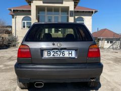 Сүрөт унаа Volkswagen Golf