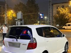 Фото авто Honda Jazz