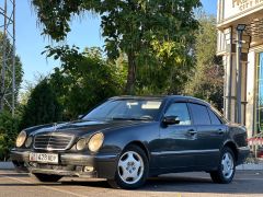 Photo of the vehicle Mercedes-Benz E-Класс