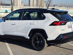 Фото авто Toyota RAV4