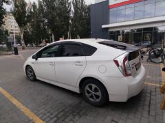 Сүрөт унаа Toyota Prius