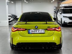 Photo of the vehicle BMW M4