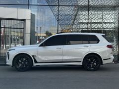 Фото авто BMW X7