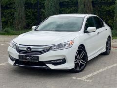 Photo of the vehicle Honda Accord