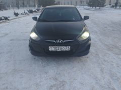 Сүрөт унаа Hyundai Solaris