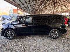 Сүрөт унаа Kia Carnival