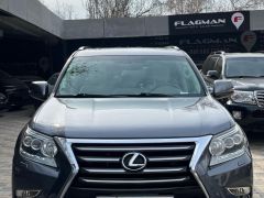 Photo of the vehicle Lexus GX