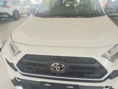 Сүрөт унаа Toyota RAV4