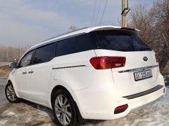 Фото авто Kia Carnival