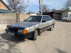 Photo of the vehicle Audi 100