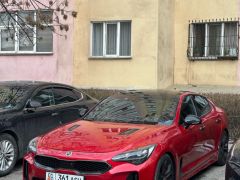 Сүрөт унаа Kia Stinger