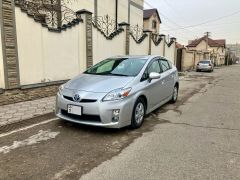 Фото авто Toyota Prius