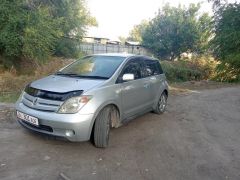 Photo of the vehicle Toyota Ist