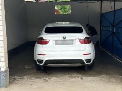 Photo of the vehicle BMW X6