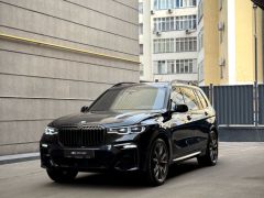 Фото авто BMW X7