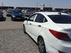 Сүрөт унаа Hyundai Solaris