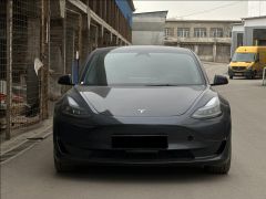 Фото авто Tesla Model 3