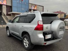 Фото авто Toyota Land Cruiser Prado