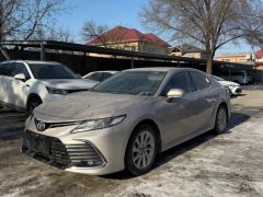 Photo of the vehicle Toyota Camry