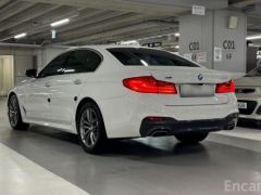 Photo of the vehicle BMW 5 Series