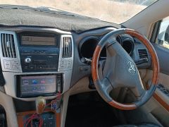 Фото авто Toyota Harrier