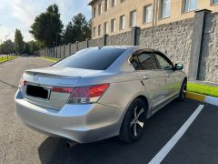 Фото авто Honda Accord