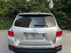 Сүрөт унаа Toyota Highlander