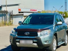 Сүрөт унаа Toyota RAV4