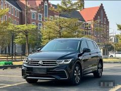 Фото авто Volkswagen Tiguan