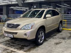 Photo of the vehicle Lexus RX