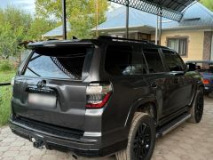 Photo of the vehicle Toyota 4Runner