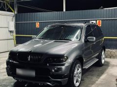 Photo of the vehicle BMW X5