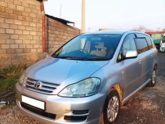 Photo of the vehicle Toyota Ipsum