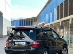 Photo of the vehicle Toyota Highlander