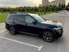 Фото авто BMW X7