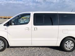 Photo of the vehicle Hyundai Starex (H-1)