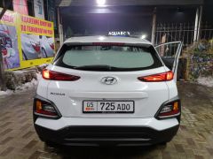 Сүрөт унаа Hyundai Kona