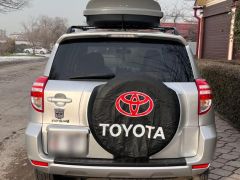 Сүрөт унаа Toyota RAV4