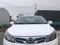 Сүрөт унаа BYD E5