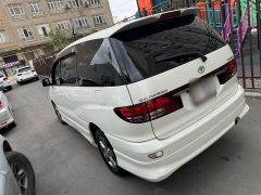 Сүрөт унаа Toyota Estima