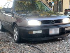 Сүрөт унаа Volkswagen Golf